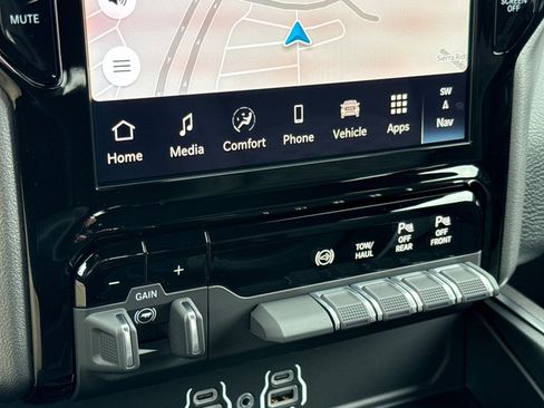 New 2025 RAM 2500 Big Horn image 24