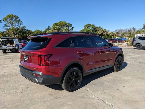 Certified 2023 Kia Sorento S image 9