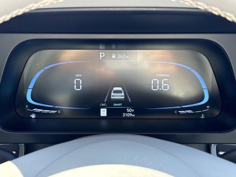 Used 2025 Hyundai Elantra Sport image 19