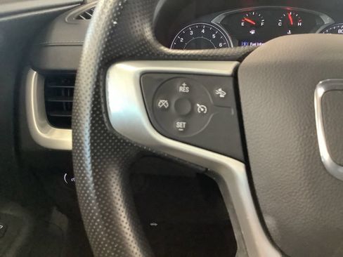 Used 2022 GMC Terrain SLE w/ Driver Convenience Package AWD/4WD image 24