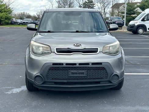 Used 2015 Kia Soul FWD image 2