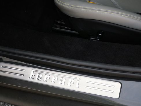 Used 2022 Ferrari 296 GTB RWD image 18