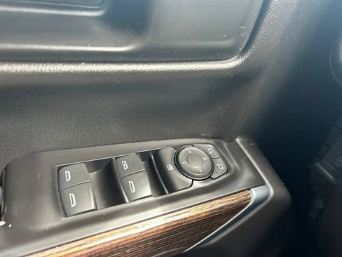 Used 2020 GMC Sierra 1500 Elevation w/ Elevation Value Package RWD image 18