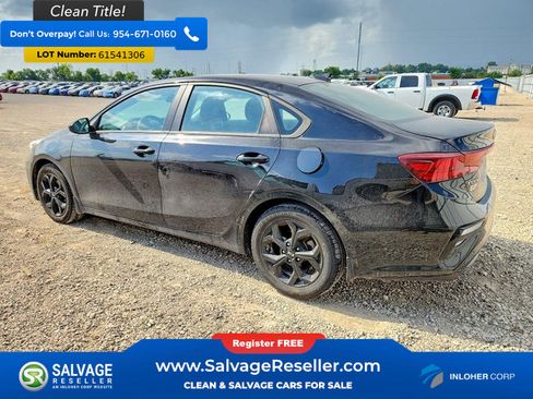 Used 2021 Kia Forte LXS FWD image 3