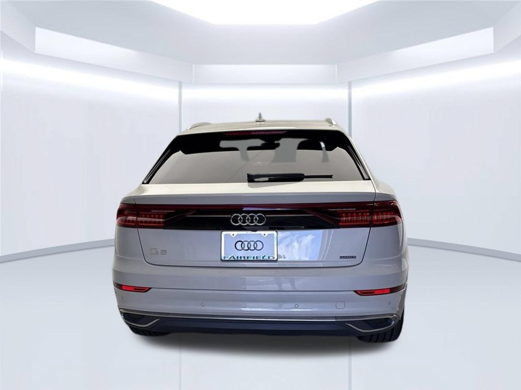 Certified 2023 Audi Q8 Premium AWD/4WD image 5