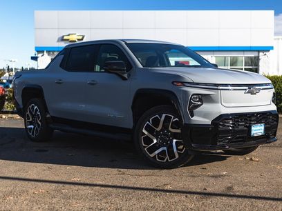 New 2025 Chevrolet Silverado EV RST