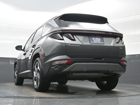 Certified 2023 Hyundai Tucson Limited AWD/4WD image 39