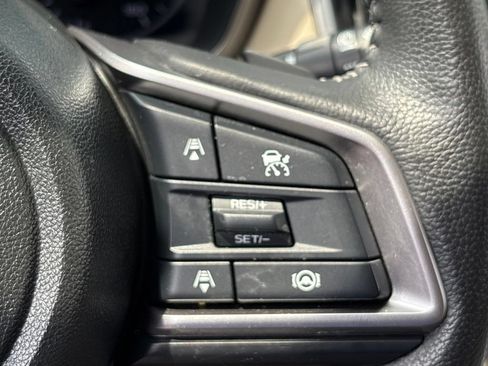 Used 2023 Subaru Outback Limited AWD/4WD image 21