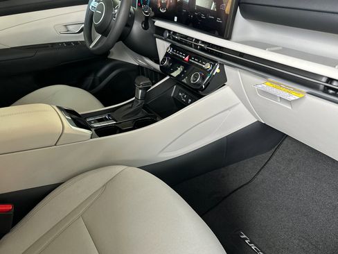 New 2026 Hyundai Tucson SEL AWD/4WD image 16