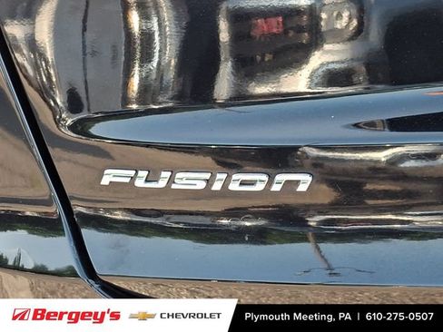 Used 2020 Ford Fusion SE AWD/4WD image 33