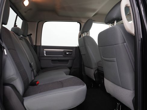 Used 2020 RAM 1500 Classic Warlock AWD/4WD image 12