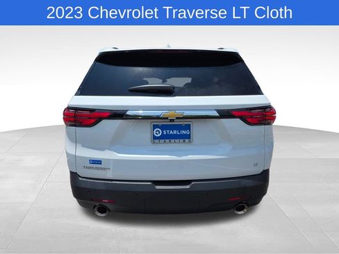 Certified 2023 Chevrolet Traverse LT FWD image 8