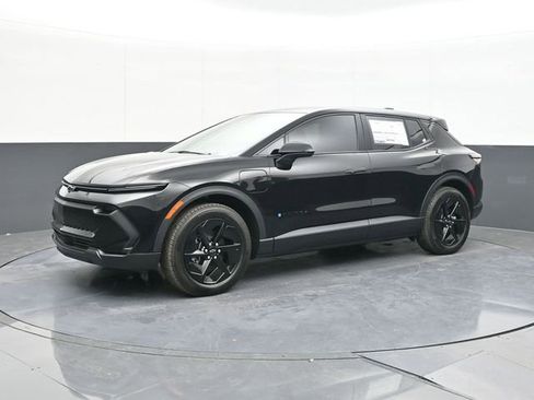 New 2026 Chevrolet Equinox EV LT w/ Midnight Package FWD image 4