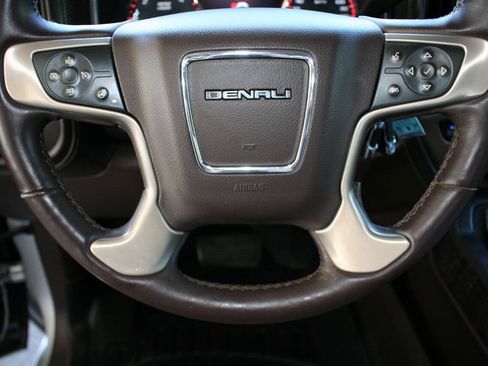 Used 2014 GMC Sierra 1500 Denali AWD/4WD image 17