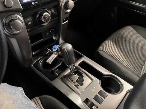 Used 2024 Toyota 4Runner SR5 image 28