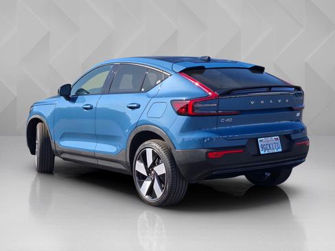 Certified 2023 Volvo C40 P8 Recharge Ultimate w/ Protection Package Premier AWD/4WD image 4