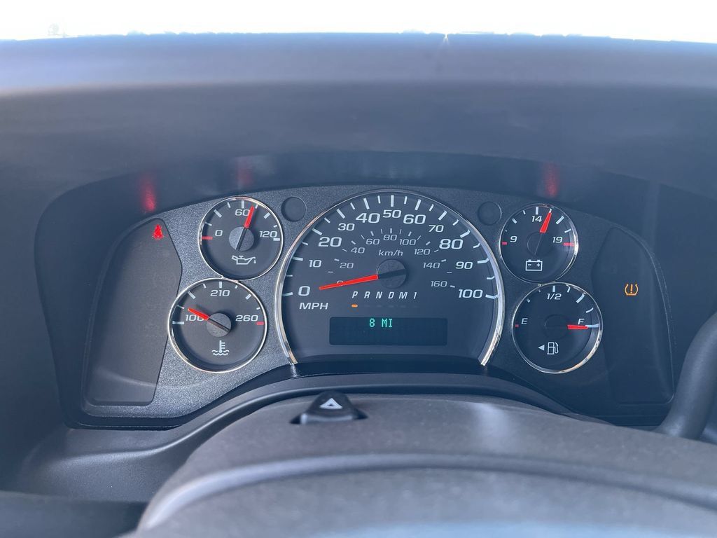 New 2025 GMC Savana 2500 Extended w/ Driver Convenience Package RWD image 11