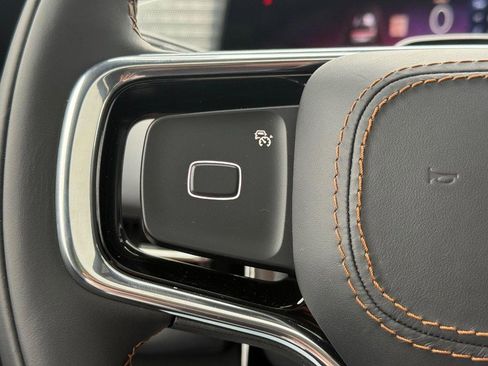 New 2025 Lincoln Navigator L Black Label image 12