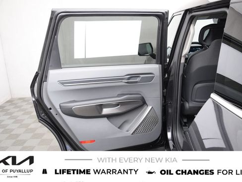 New 2026 Kia EV9 Light RWD image 11
