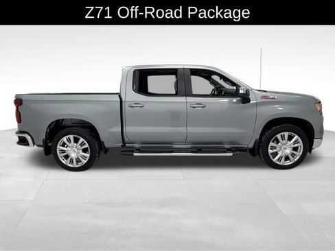 Certified 2024 Chevrolet Silverado 1500 LT w/ Z71 Off-Road Package image 7