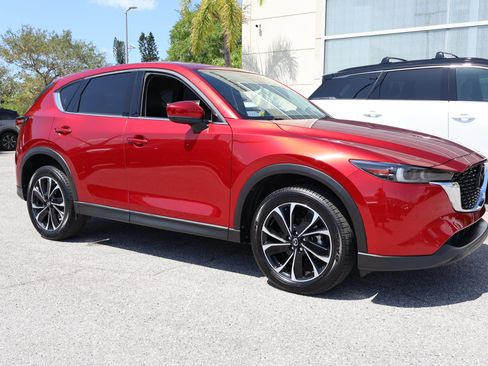 Used 2022 MAZDA CX-5 AWD 2.5 S w/ Premium Package image 12