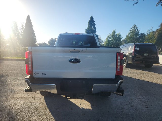 Used 2023 Ford F250 Lariat w/ Chrome Package AWD/4WD image 6
