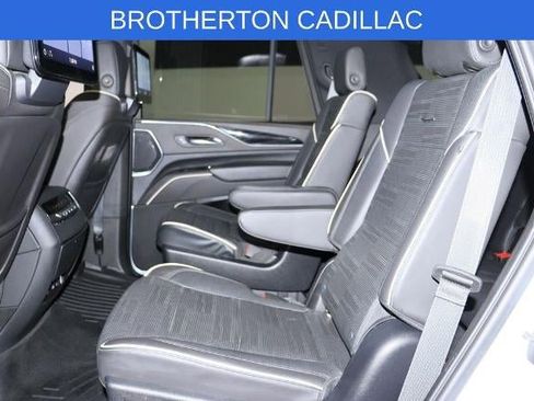 Used 2021 Cadillac Escalade Sport w/ Heavy-Duty Trailer Package AWD/4WD image 31