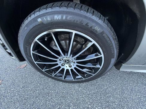 Used 2022 Mercedes-Benz GLE 350 w/ AMG Line Exterior image 34