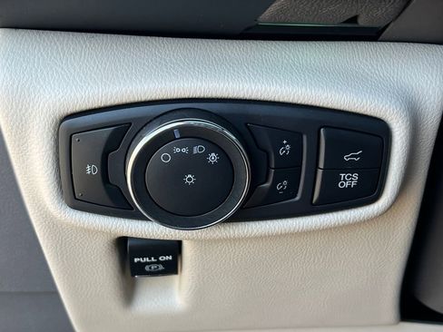 Used 2020 Lincoln Nautilus Reserve image 28