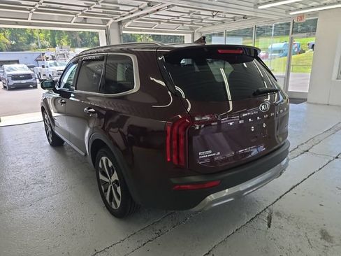 Used 2021 Kia Telluride S AWD/4WD image 3