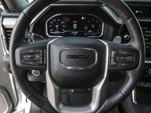 Used 2023 GMC Sierra 1500 Denali AWD/4WD image 14