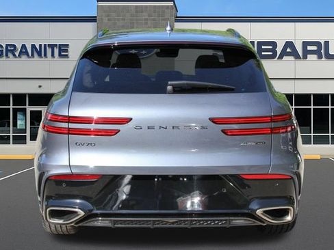 Used 2026 Genesis GV70 3.5T Sport Prestige AWD/4WD image 9