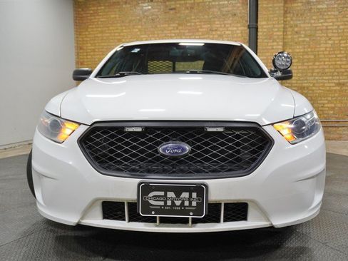 Used 2019 Ford Taurus Police Interceptor AWD image 4
