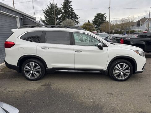 Used 2019 Subaru Ascent Touring w/ Popular Package #3 AWD/4WD image 7