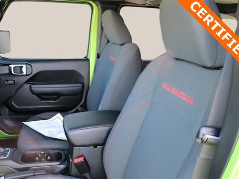 Used 2025 Jeep Wrangler Unlimited Rubicon image 11