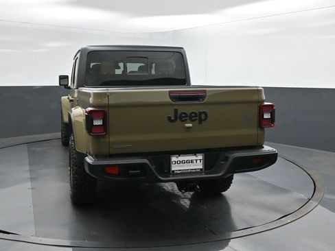 New 2026 Jeep Gladiator Sport image 5