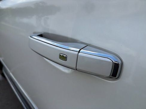 Used 2020 GMC Yukon Denali w/ Open Road Package AWD/4WD image 15