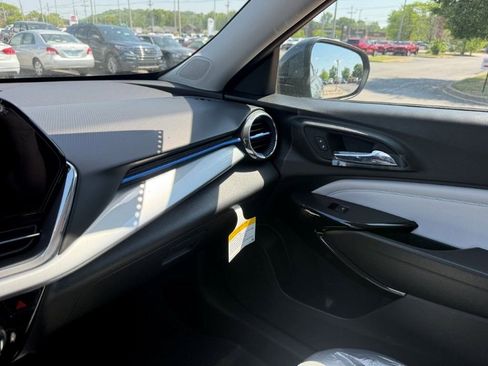 New 2026 Chevrolet Trax LT FWD image 14