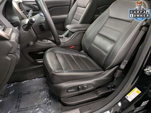 Used 2023 GMC Acadia Denali w/ Black Diamond Edition AWD/4WD image 10