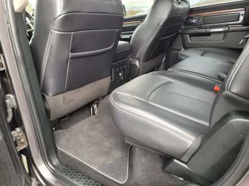 Used 2017 RAM 1500 Laramie w/ Convenience Group image 14