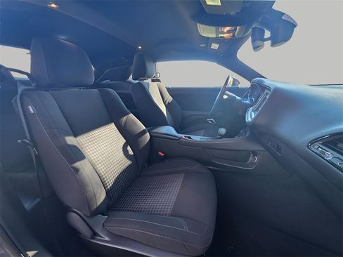 Used 2023 Dodge Challenger SXT w/ Blacktop Package image 11