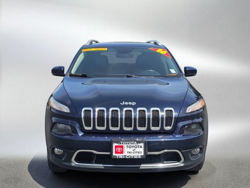 Used 2016 Jeep Cherokee Limited AWD/4WD image 8