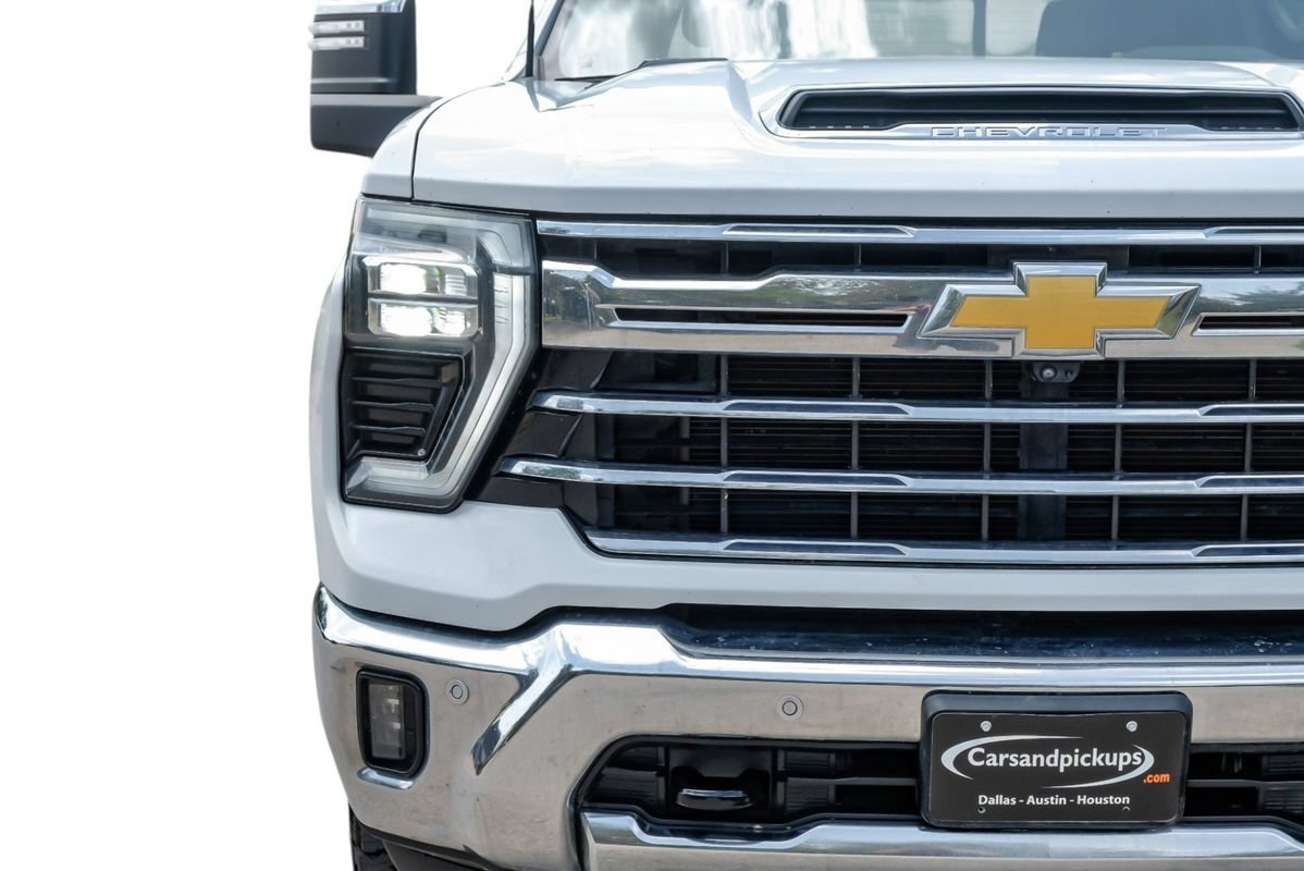 Used 2025 Chevrolet Silverado 2500 LTZ w/ LTZ Convenience Package AWD/4WD image 50