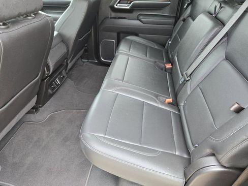 Used 2025 GMC Sierra 1500 SLT AWD/4WD image 20