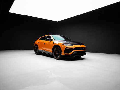 Used 2021 Lamborghini Urus AWD/4WD image 85