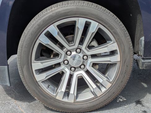 Used 2018 GMC Yukon Denali image 35