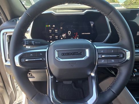 New 2026 GMC Canyon Denali AWD/4WD image 23