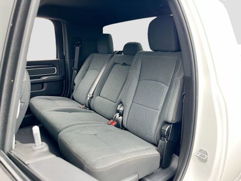Certified 2019 RAM 2500 Big Horn AWD/4WD image 22