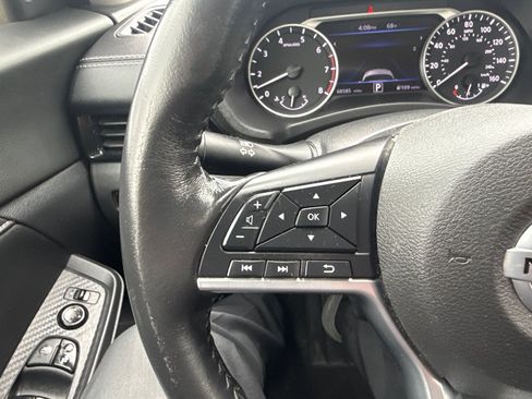 Used 2021 Nissan Sentra SV FWD image 20