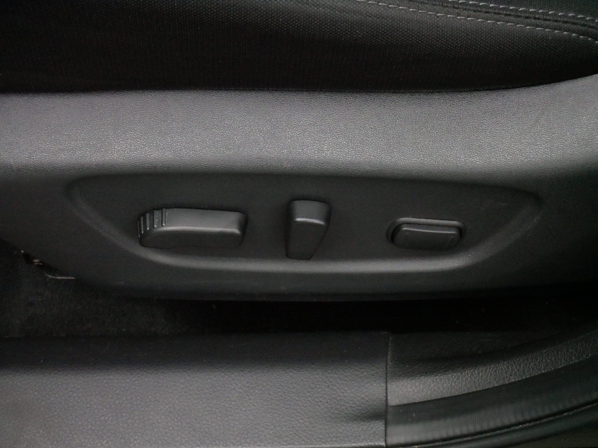 Used 2020 Nissan Rogue SV AWD/4WD image 20